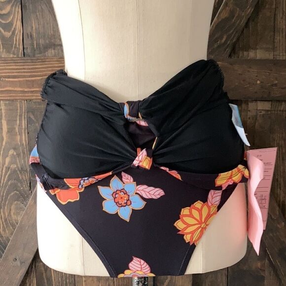 ModCloth sophia one piece black retro swimsuit - Picture 11 of 13